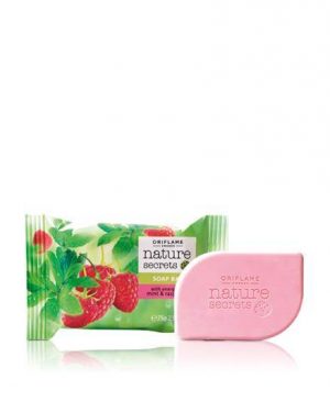 Oriflame Nature Secrets Soap Bar with Energising Mint & Raspberry